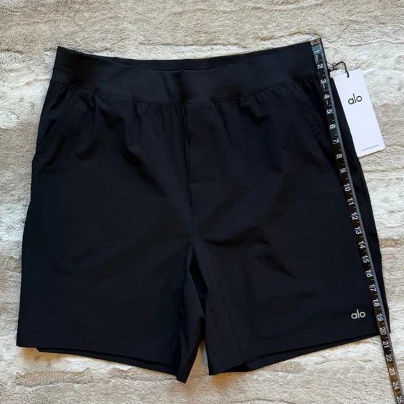 NWT ALO YOGA Man’s 7" Repetition Short Size XL - Picture 5 of 15